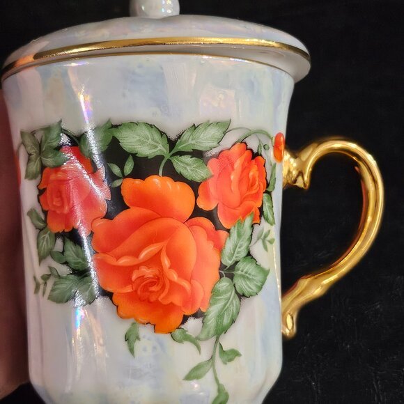 Elegant Pearlescent Porcelain Mug From Czech Republic Mug With Gold Rim Hand Pai - Picture 8 of 9